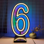 lumière numérique led numéro bleu vert blanche moderne rayures colorées base détachable fête événement