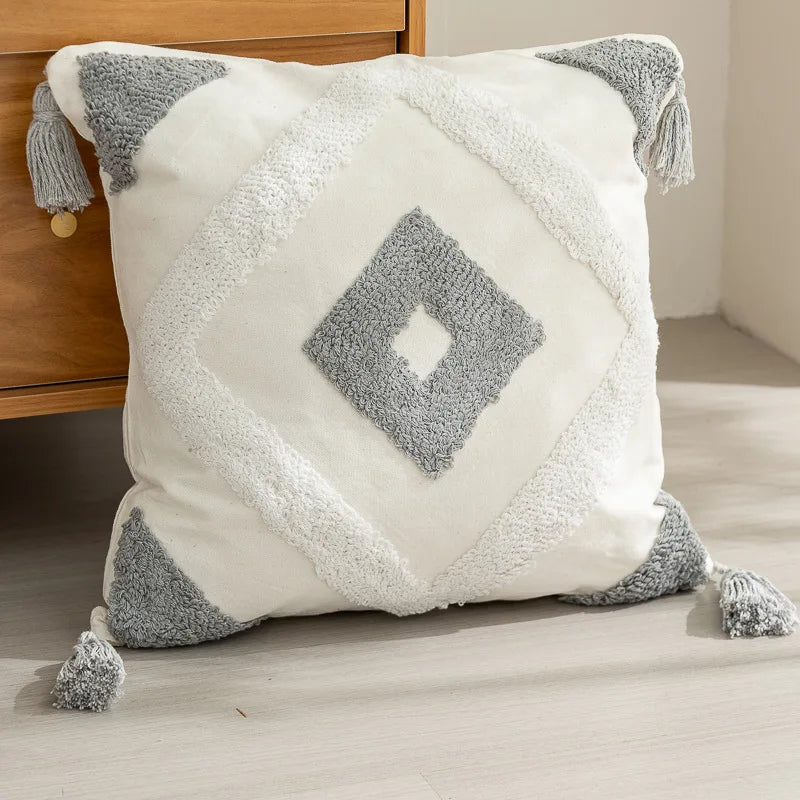 taies d'oreiller carrées 45x45cm moderne motifs géométriques blanc marron vert bleu beige tasseaux