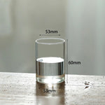 vase verre transparent moderne base bois fleurs artificielles inclusion chambre