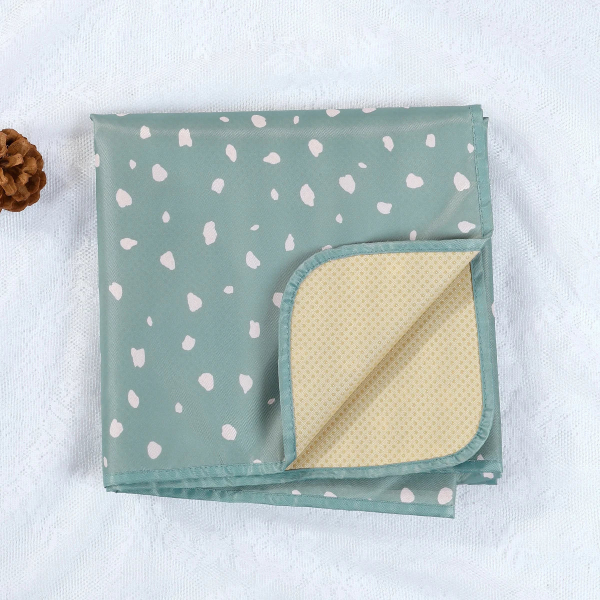 tapis imperméable anti éclaboussures sol couverture bébé animaux fruits pois illustration enfantine polyester