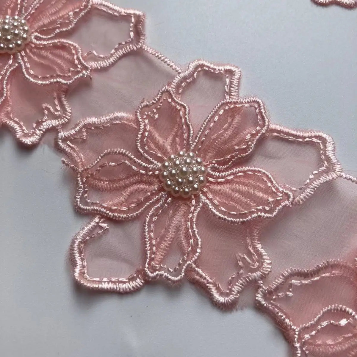 ruban dentelle motif floral coton polyester mariage rose blanc violet transparent