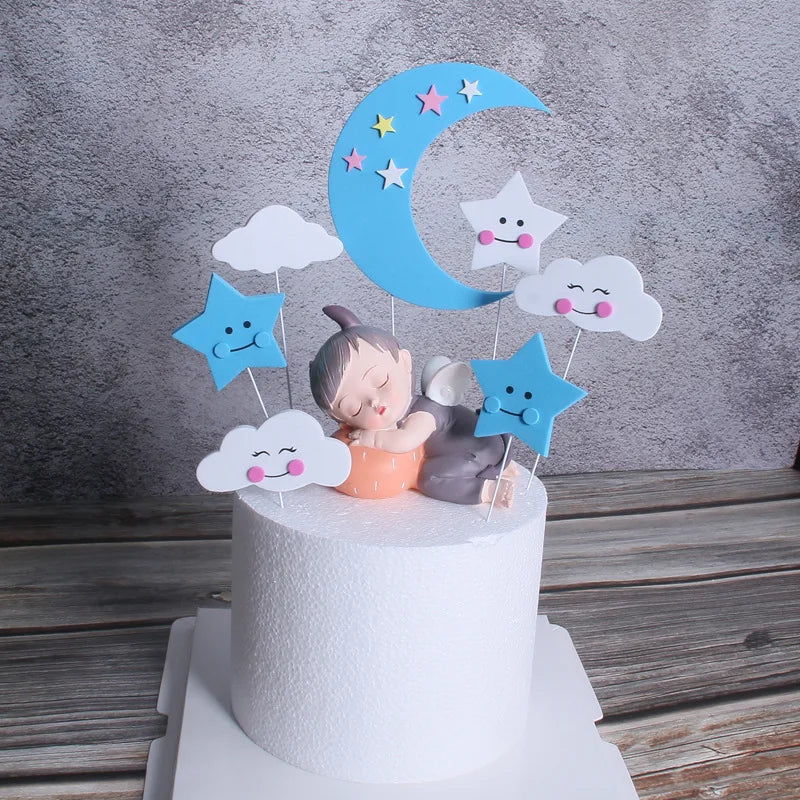 décoration gâteau anniversaire étoiles nuages lune sourire nuit bleu jaune rose