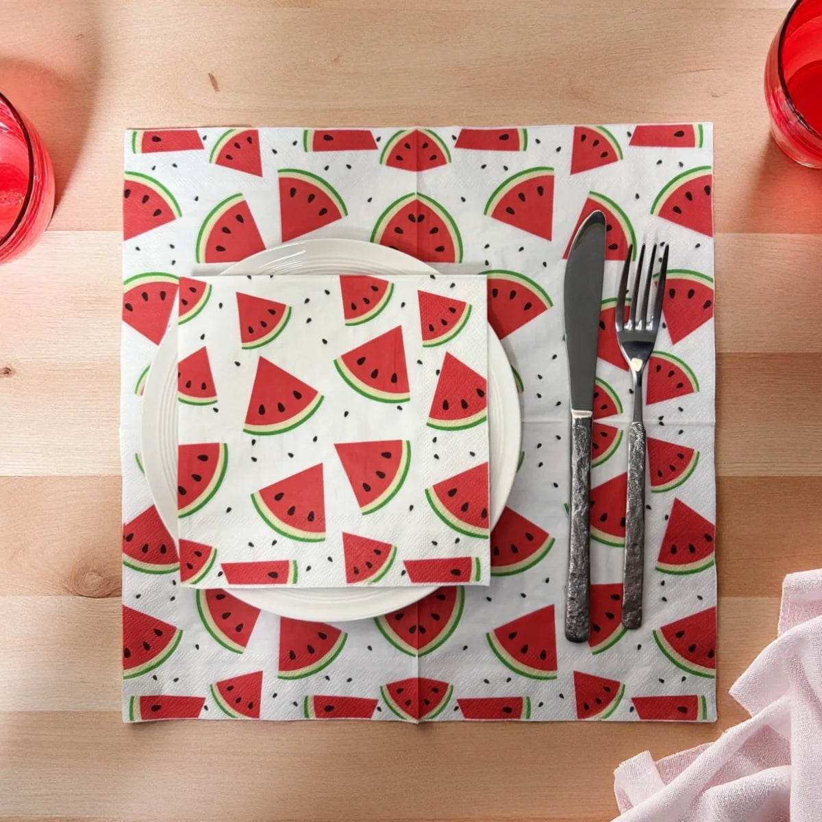 serviettes estivales pastelle motif pastèque blanc rouge festives pack 40 pièces