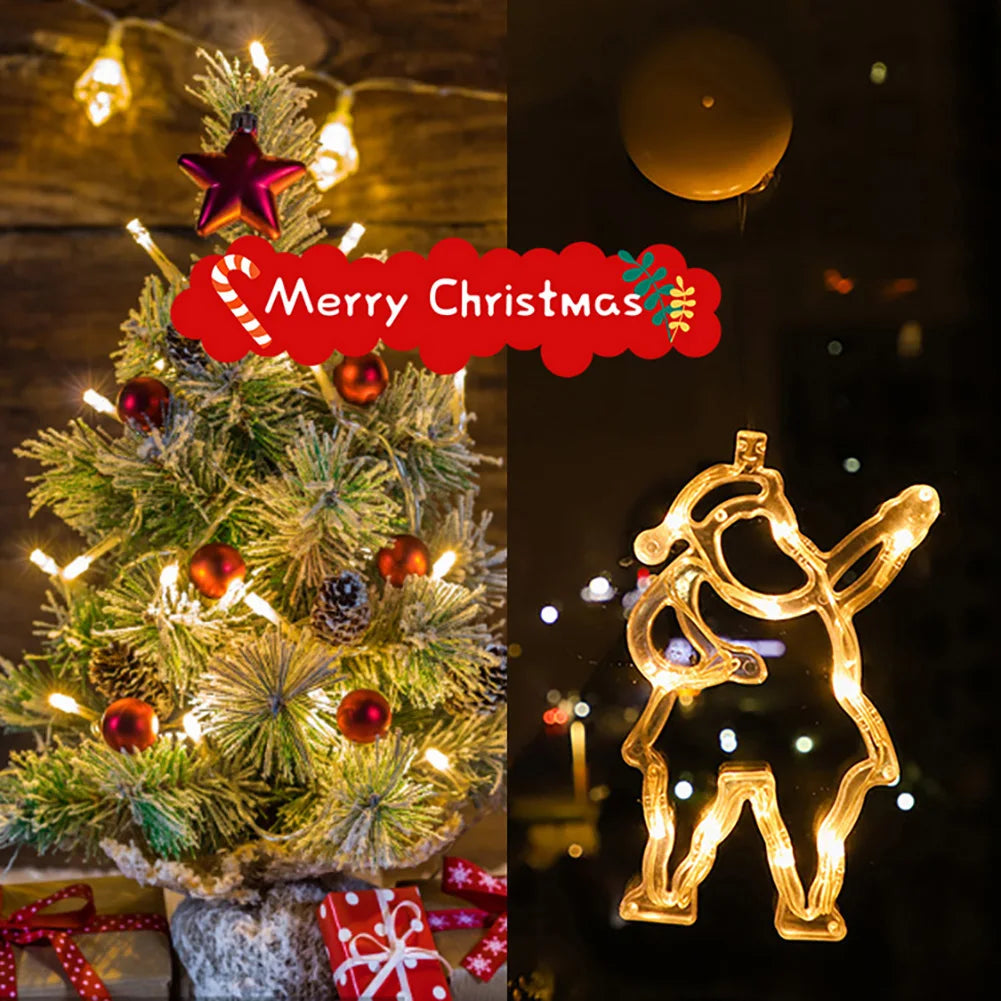 Guirlande lumineuse décorant un sapin de Noël intérieur