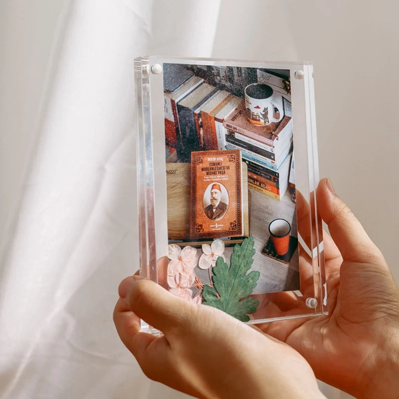 cadre photo transparent moderne clips photos fleurs séchées variante acrylique