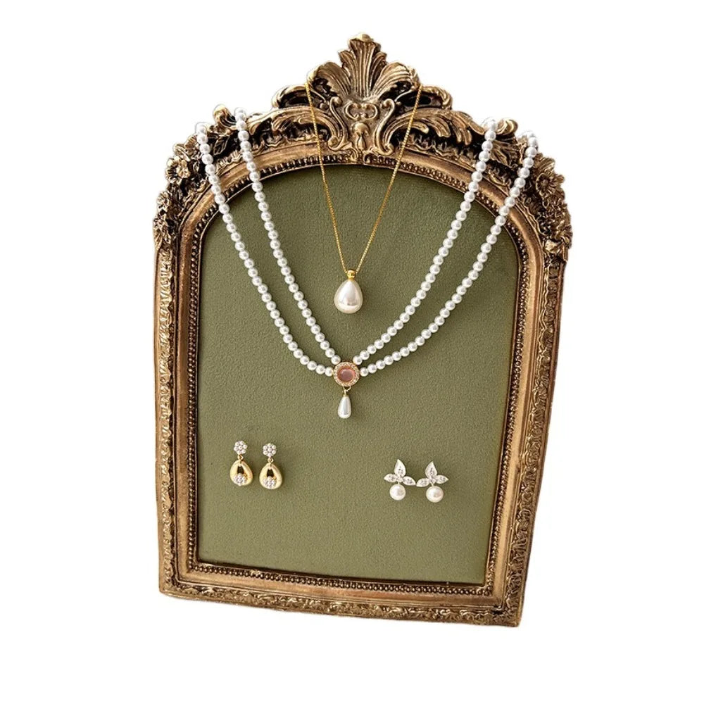 porte bijoux ornements floraux velours opacité classique bijoux or noir rouge vert