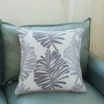 housse coussin brodé feuilles palmier moderne bleu clair beige marron amovible lavable 45x45cm oblong