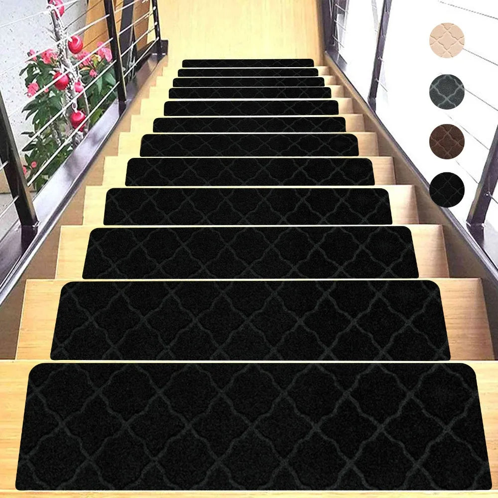 tapis d'escalier adhésif antidérapant polyester géométrique moderne noir marron beige sécuritaire maison chambre