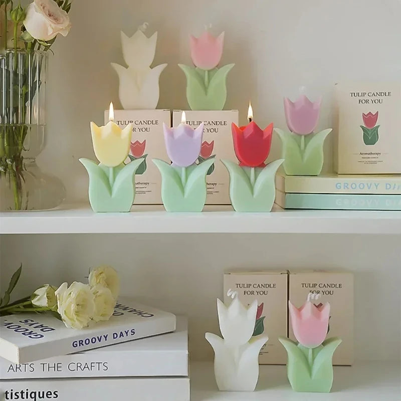 bougies aromatiques tulipes parfumées rose verte jaune rouge violet moderne minimaliste casańdecor festive gifts