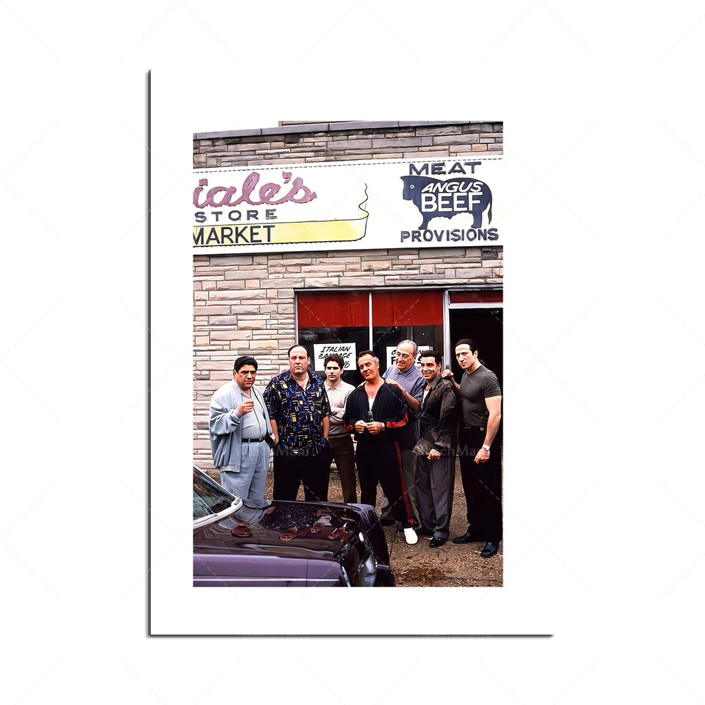 Groupe de personnes posant devant une épicerie de viande avec l'enseigne "Dale's Store Market" et "Angus Beef Provisions".