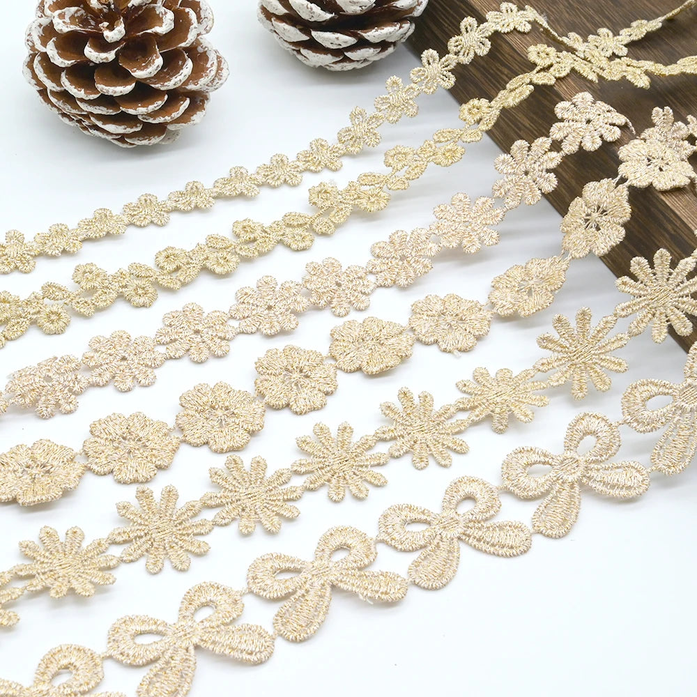 ruban dentelle fleurs nœuds beige clair décoratif polyester soluble eau tricot bricolage partenaire longueur