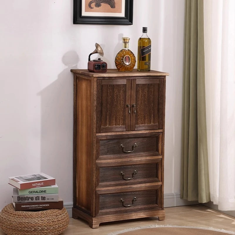 commode classique marron foncé tiroirs bois massif poignées métalliquesintage salon meuble maison