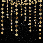 décoration festive guirlande cercles or paillettes mariage anniversaire confettis élégants scintillants table mur