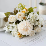 bouquet fleurs artificielles velours rose blanche intérieur décoration mariage anniversaire classique