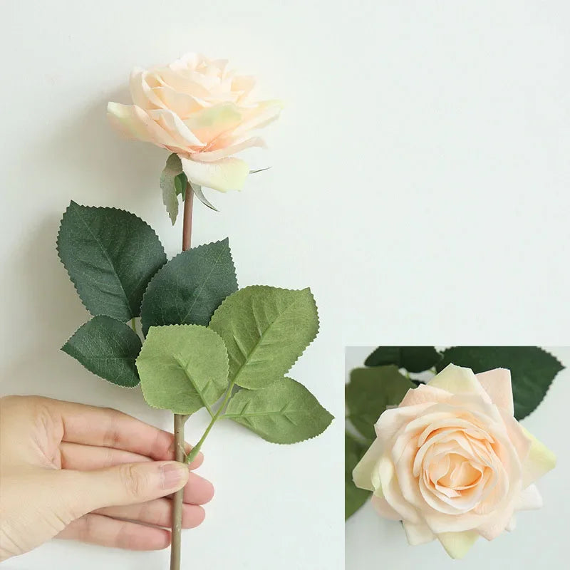 décoration intérieure bouquets roses artificielles rouge rose blanche anniversaire mariage festive automne