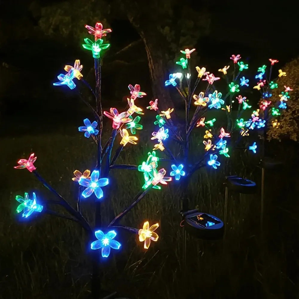 lampes solaires arbre fleurs lumineuses modernes noires blanches jaunes rouges bleues vertesextérieur jardin piquet