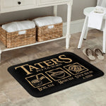 Tapis antidérapant pommes de terre dans une salle de bain moderne