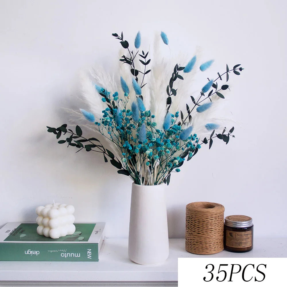 décoration intérieure bouquet pampas bleu blanc naturel vase bougie éléments
