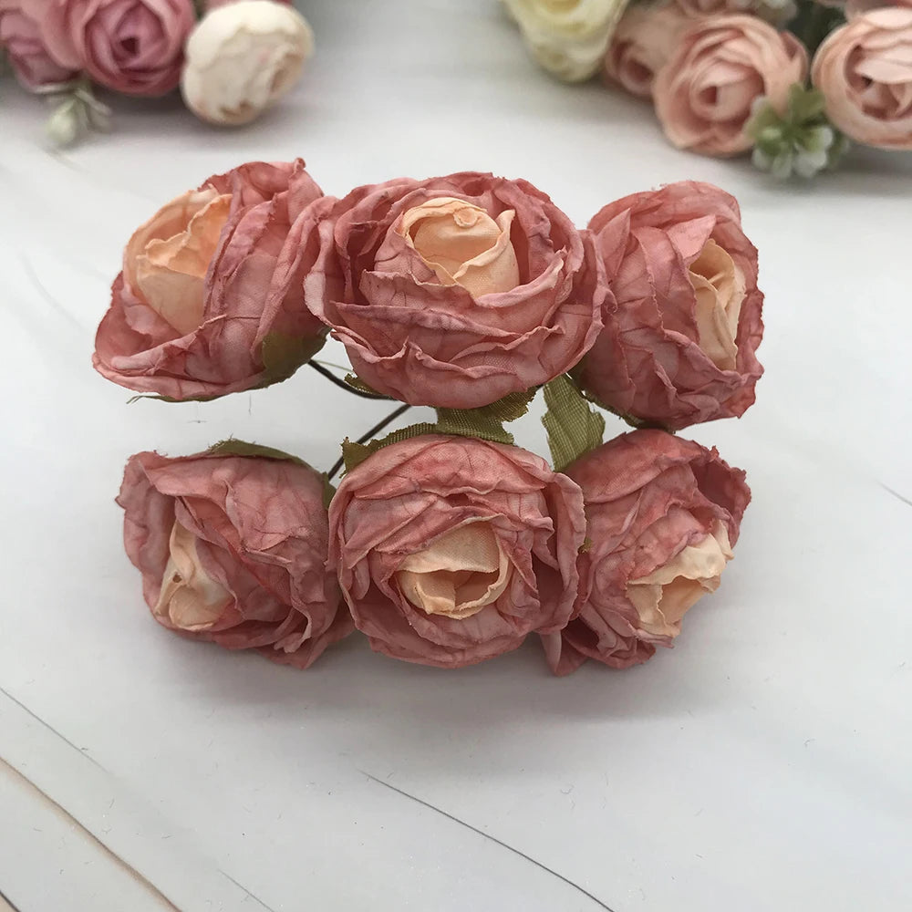 décoration intérieure vintage bouquet roses soie romantique mariage fleurs artificielles feuilles vertes tringle