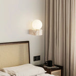 lampe murale moderne verre translucide marbre blanc minimaliste chambre coucher entrée étude