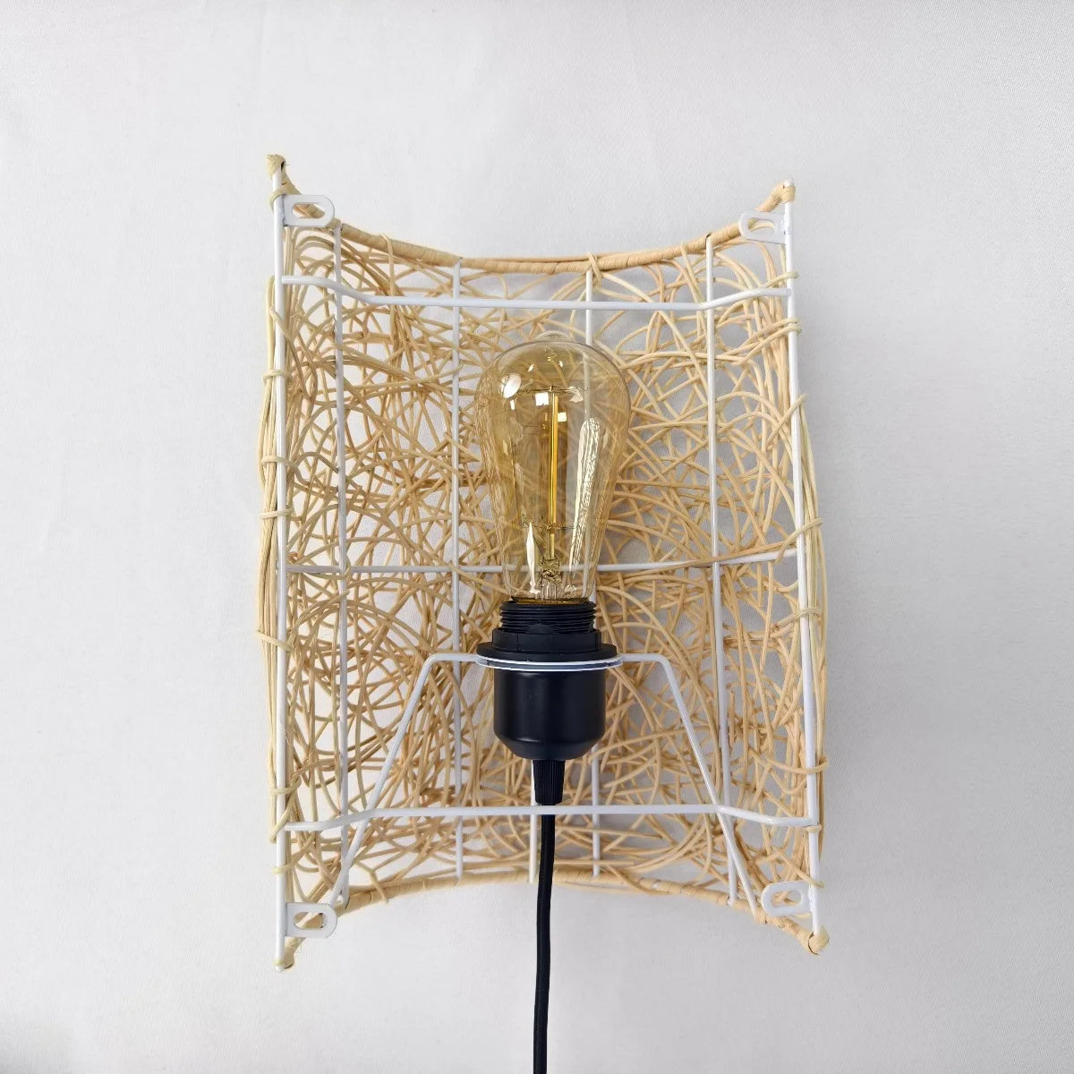 lampe murale tressée rotin moderne interrupteur intensité variable beige opaque 20cm 30cm