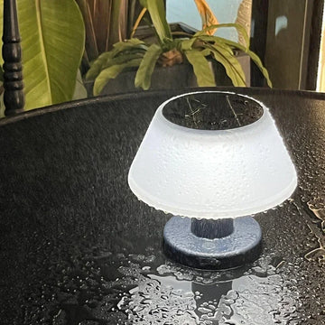 lampe table moderne rechargeable usb blanc noir matériau abs led variable intensité basse consommation