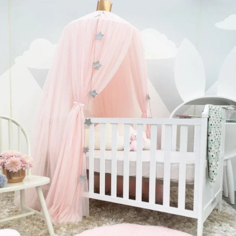 rideau lit bébé tulle étoiles dorées rose blanc transparent chambre décoration romantique