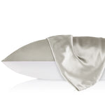 taies d'oreiller soie 100% gris clair texture lisse moderne respectueux environnement simple