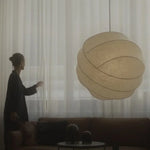 Suspension lumineuse soie beige clair rayures horizontales moderne cuisine salon chambre