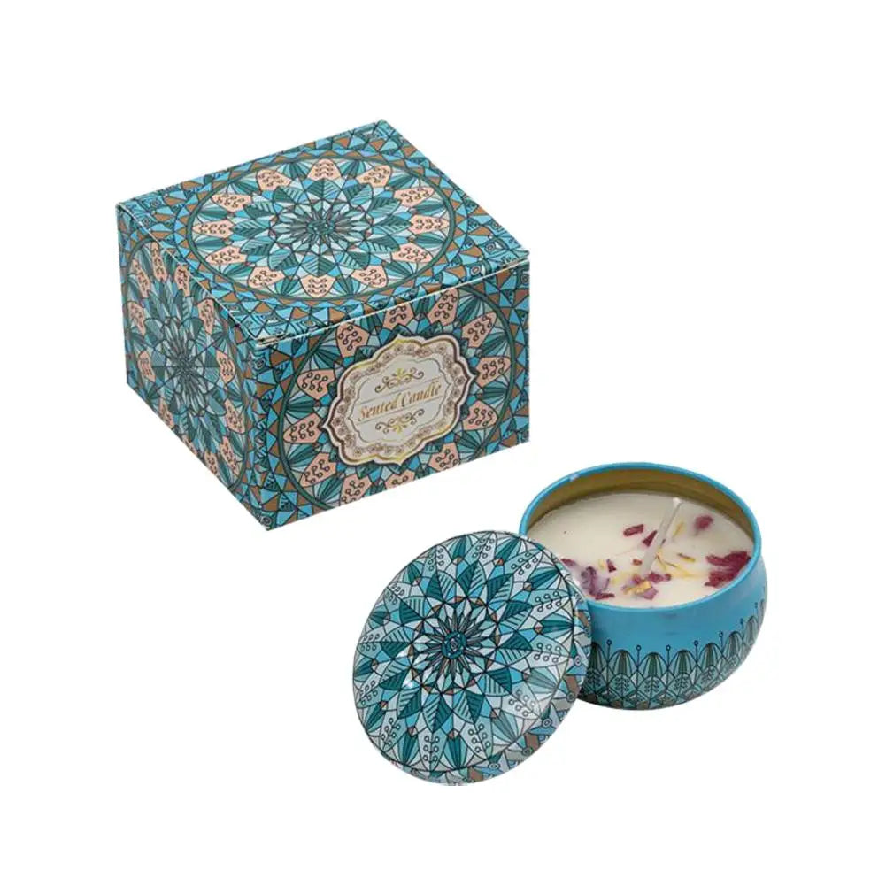 bougies parfumées fleurs séchées rouge rose bleu motifs floraux boho chic boîte présentation texture