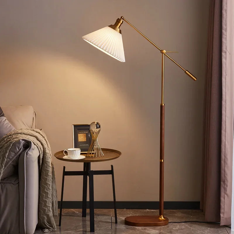 lampe sol moderne or bois ampoule e27 plissée base circulaire hauteur 125cm