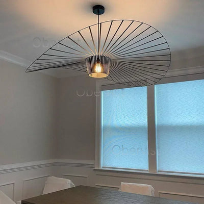 Lustre LED suspension rotin noir vintage vu de dessous