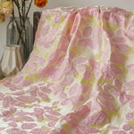 tissu polyester floral relief rose jaune semi transparent largeur 155cm respectueux environnement decoratif Jacquard