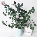 décoration intérieure bouquet fleurs séchées eucalyptus feuilles pomme naturel vert violette moderne mariage maison