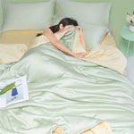 drap plat uni satiné vert clair moderne élégant tissu microfibre soie été polyester frais