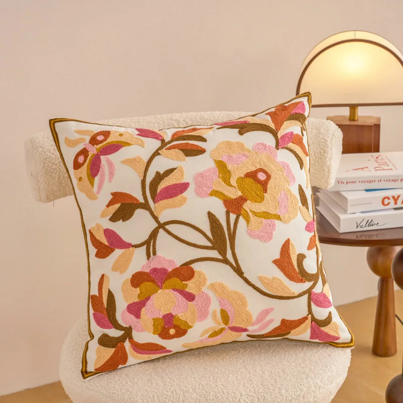 housse coussin décorative motif floral brodé moderne canapé salon lit maison blanc