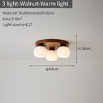 lampe moderne bois blanc abat jour verre motifs plissés éclairage chambre coucher