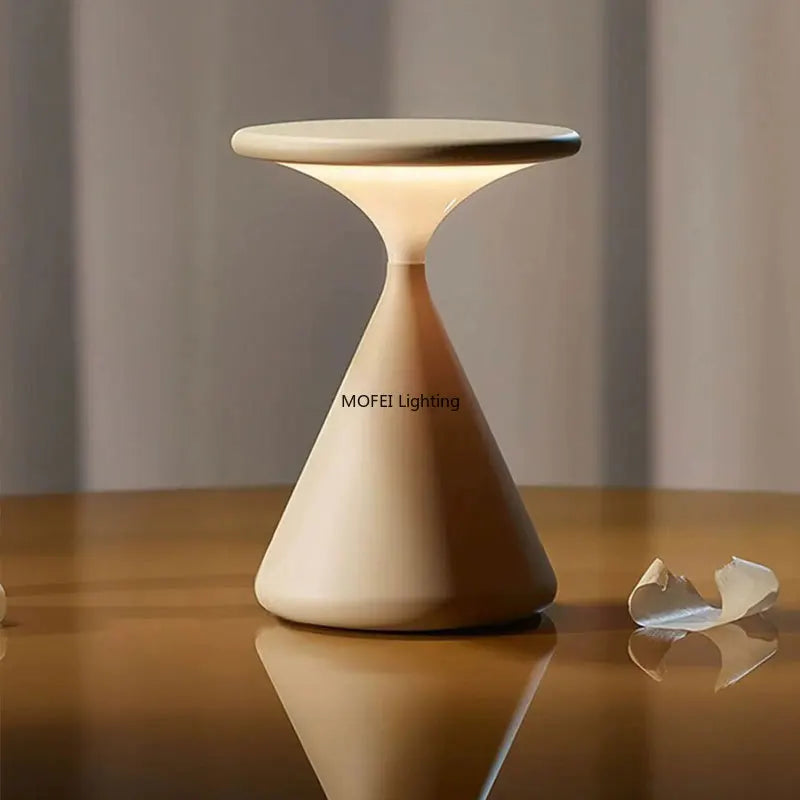 lampe table rechargeable jaune moderne mat alu led 5w tactile basse consommation