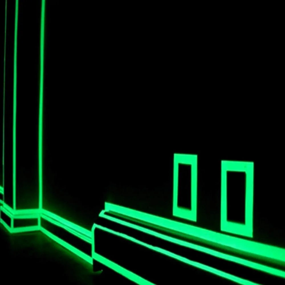 ruban adhésif lumineux vert fluo étanche autoadhésif décoration extérieure guide nocturne sécurité escaliers