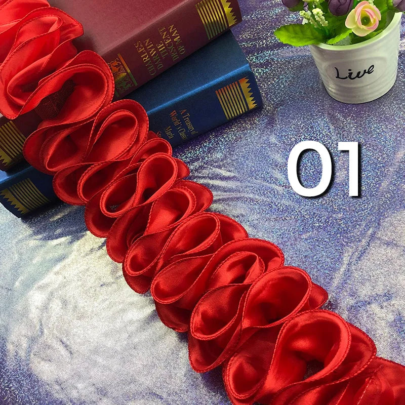 ruban plissé satiné largeur 9cm polyester opaque rouge rose bleu noir jaune bleuclair blanc