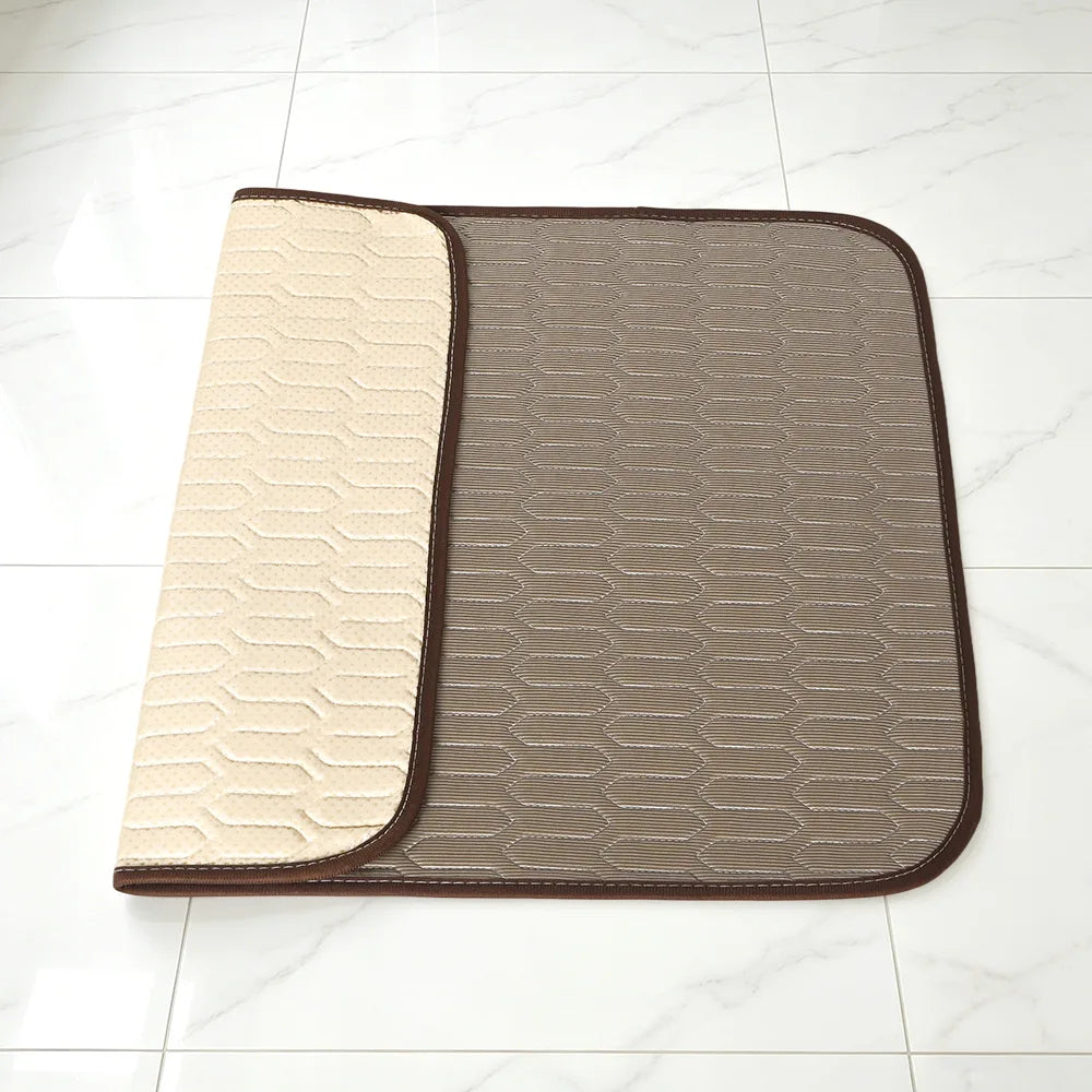 tapis refroidissement animal bleu clair texture geometrique moderne anti urine lavable machine