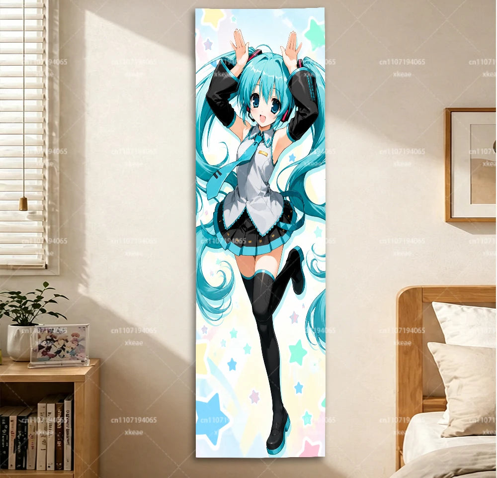 tapisserie anime miku étoiles bleues fond blanc chambre décoration mur verticale 40x150cm