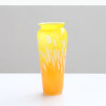vase verre dégradé couleur bleu orange moderne décoration table arrangement fleurs artistique