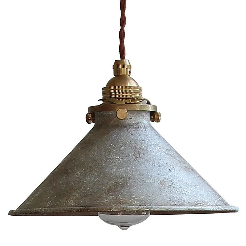 lampe suspendue industrielle vintage métal vert bleu gris finement oxydée éclairage salon chambre