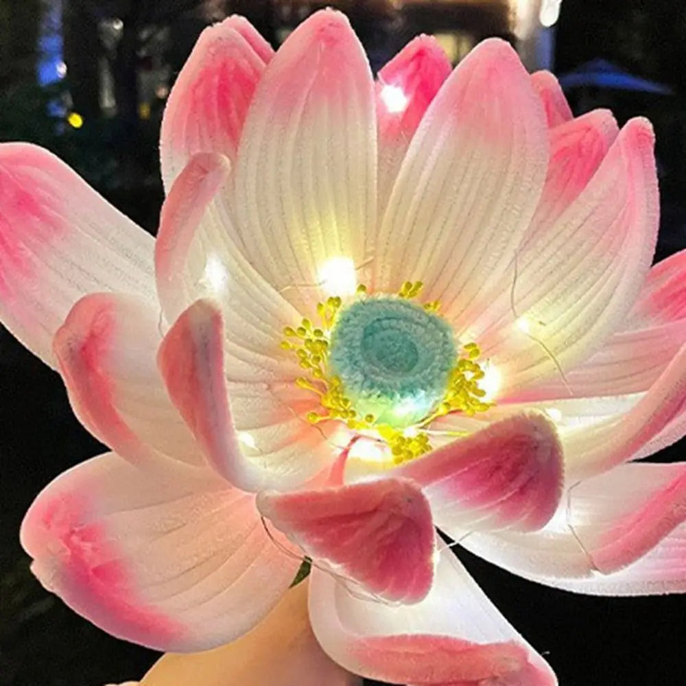 fleur artificielle lumineuse rose blanche bleue violette jaune feuilles fines nervures centre lumineux poignée