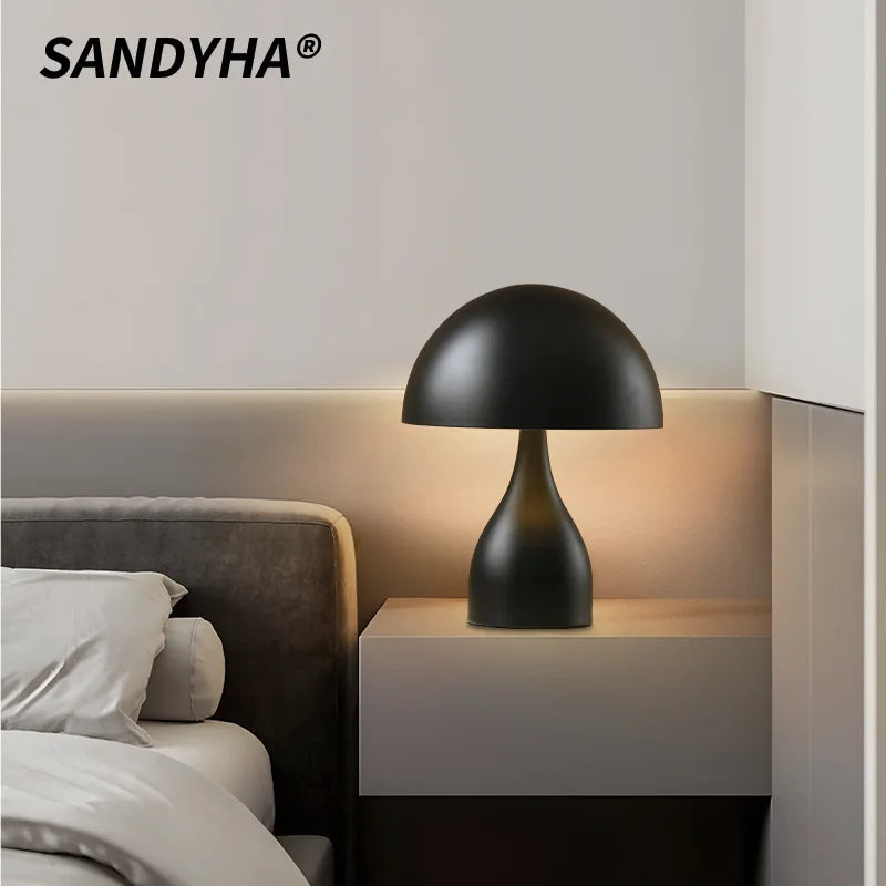 Lampe champignon LED vue de côté