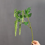 décoration intérieure plante artificielle orchidée rouge verte blanche modernes vase bois
