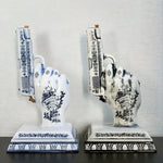 ornements céramique moderne sculpture main pistolet fleur contemporain gothique tatouage floraliaux socle carré
