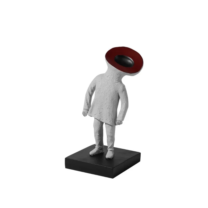 figurines humaines stylisées abstraction contemporaine sculpture rugueuse lisse gris clair rouge foncé noir salon