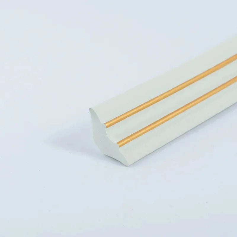 corniche auto adhésive pvc beige rouge moderne fête decoration intérieure classique 2m opaque